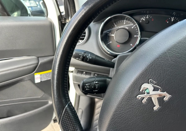 Peugeot 5008 cena 39900 przebieg: 199000, rok produkcji 2014 z Raszków małe 742